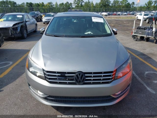 1VWCS7A32EC014932 Volkswagen Passat 1.8t Sel Premium