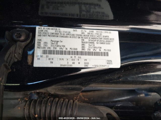 1FADP3F20GL268617 Ford FOCUS SE