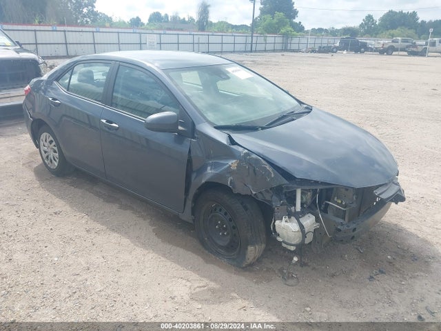 Toyota COROLLA LE 2017 5YFBURHE9HP697784 главное изображение