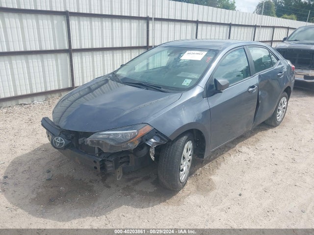 Toyota COROLLA LE 2017 5YFBURHE9HP697784 Image 6