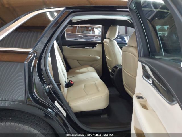 1GYKNARS7JZ246796 Cadillac Xt5 Standard