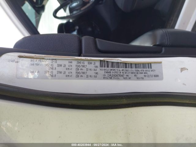 1C4RJEAG3HC765467 Jeep Grand Cherokee Laredo 4x2