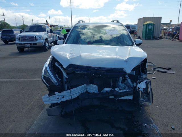 JF2SKAEC9NH463888 Subaru Forester Premium