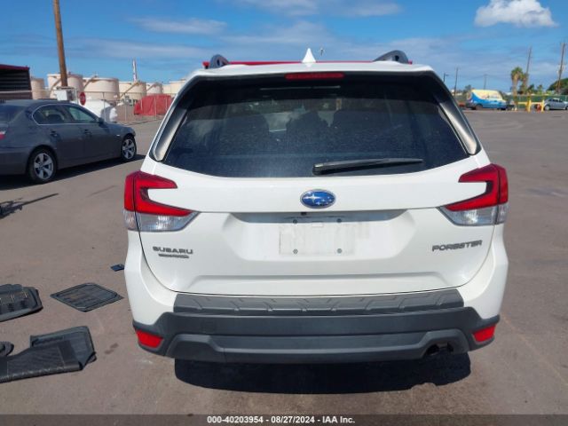 JF2SKAEC9NH463888 Subaru Forester Premium