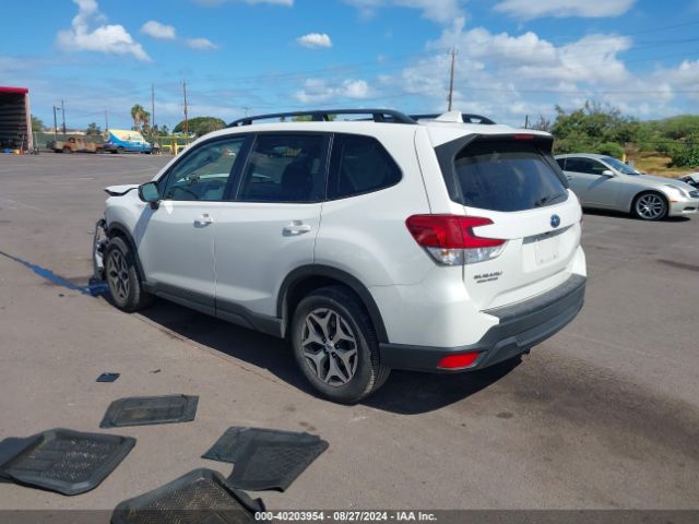 JF2SKAEC9NH463888 Subaru Forester Premium