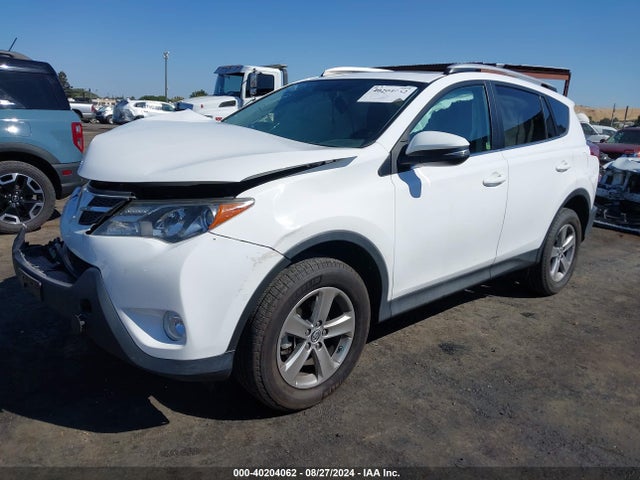 Toyota Rav4 Xle 2015 2T3WFREV1FW219829 Image 2