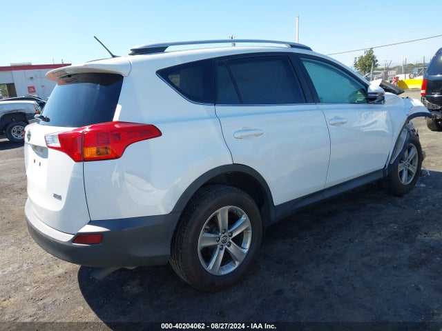 Toyota Rav4 Xle 2015 2T3WFREV1FW219829 Image 4