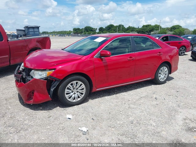 Toyota CAMRY LE 2014 4T1BF1FK6EU777669 Image 2