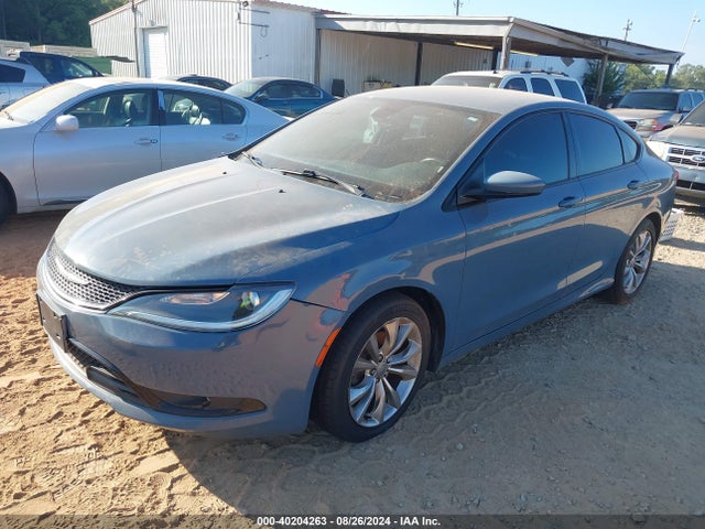 Chrysler 200 S 2015 1C3CCCBB6FN704739 Image 2