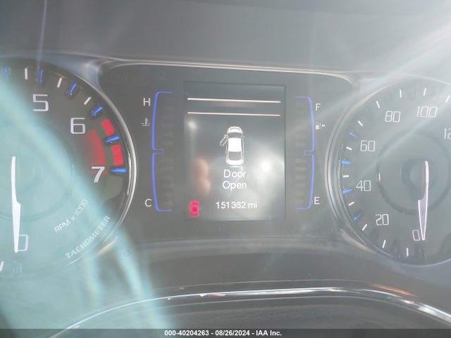 Chrysler 200 S 2015 1C3CCCBB6FN704739 Image 7