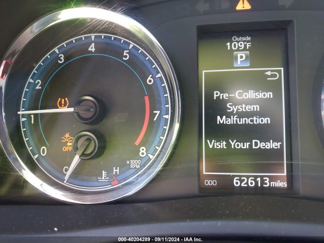 Toyota COROLLA SE 2019 5YFBURHE1KP928460 Image 15