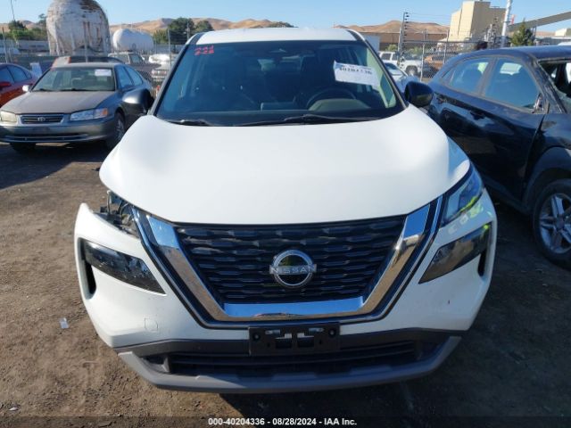 5N1BT3AA4PC889348 Nissan Rogue S Fwd