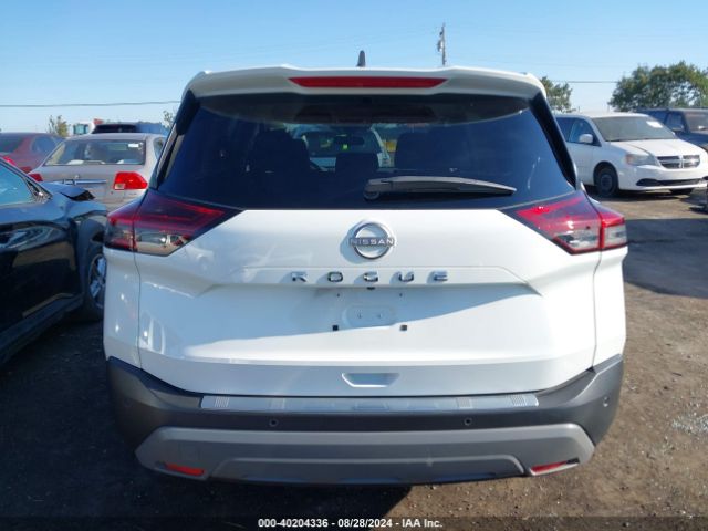 5N1BT3AA4PC889348 Nissan Rogue S Fwd