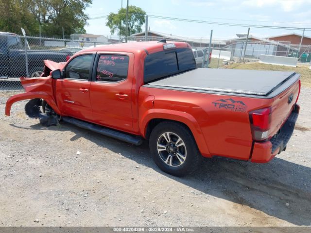 3TMAZ5CNXJM055732 Toyota Tacoma Trd Sport