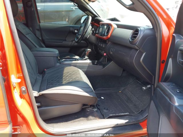 3TMAZ5CNXJM055732 Toyota Tacoma Trd Sport