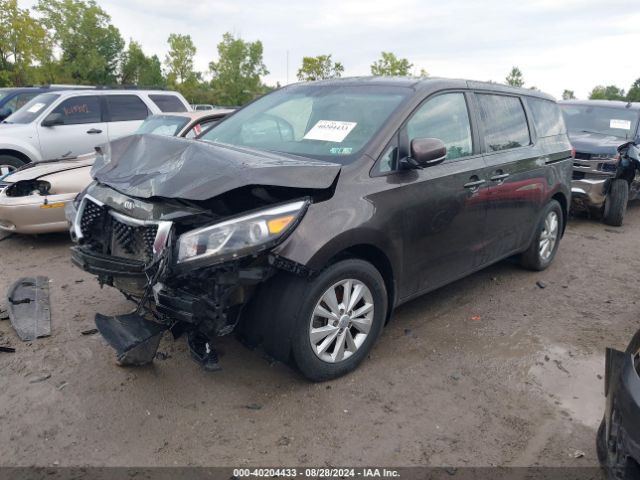 KNDMB5C11J6380929 KIA SEDONA LX