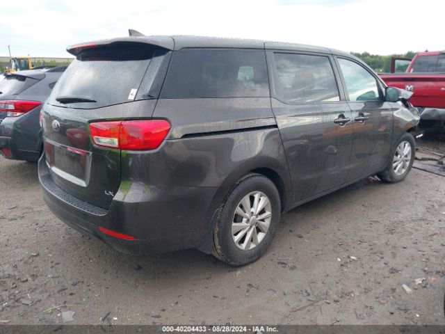 KNDMB5C11J6380929 KIA SEDONA LX
