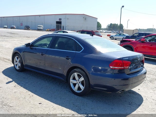 40204447 :رقم المزاد ، 1VWBH7A39CC066212 vin ، 2012 Volkswagen Passat 2.5l Se مزاد بيع