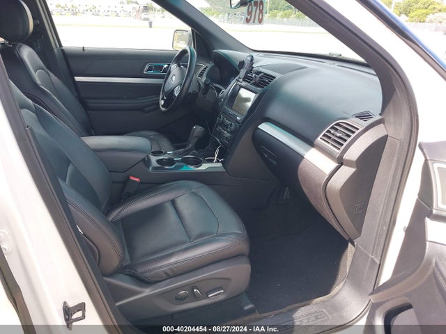 Ford EXPLORER XLT 2017 1FM5K7D81HGA73577 Image 5