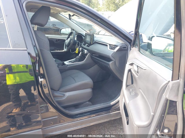 Toyota RAV4 LE 2021 2T3G1RFV6MC250557 Image 5