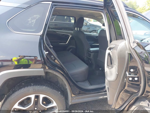 Toyota RAV4 LE 2021 2T3G1RFV6MC250557 Image 8