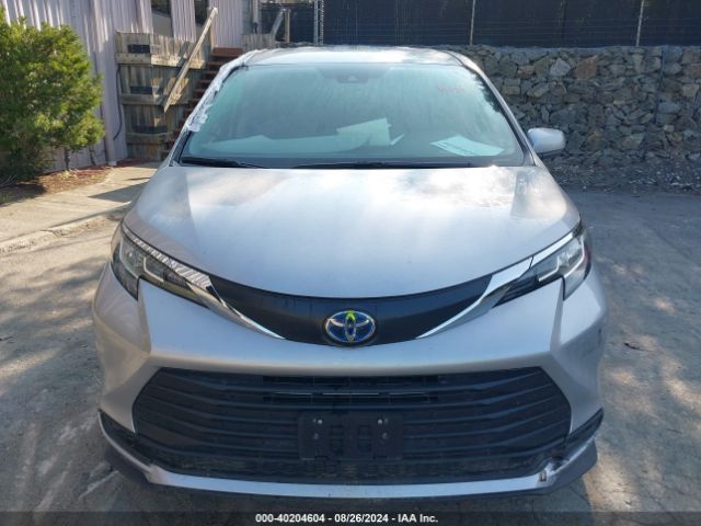 5TDKRKEC2PS165617 Toyota SIENNA LE