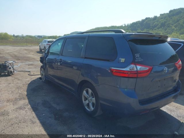 2015 TOYOTA SIENNA 5TDKK3DC0FS667195 Photo 2