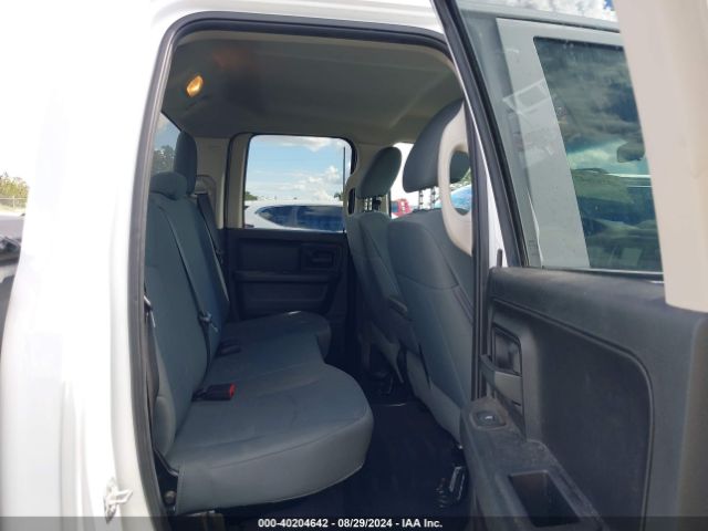 1C6RR7FT6JS217962 RAM 1500 Express Quad Cab 4x4 6'4 Box