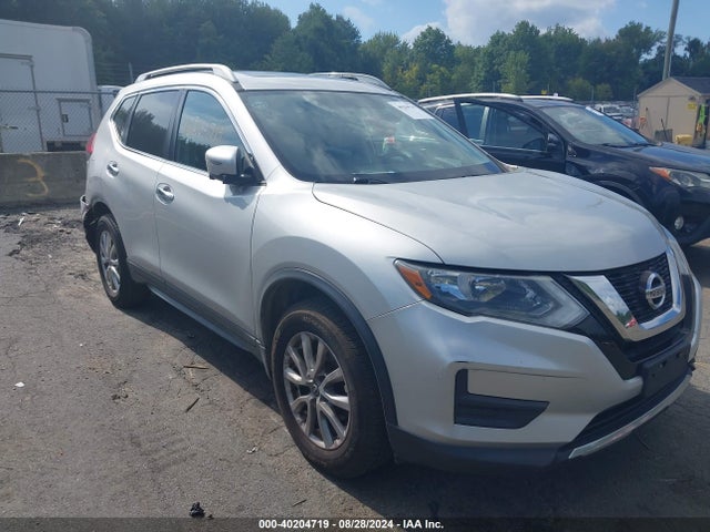 Nissan ROGUE SV 2017 5N1AT2MV2HC795751 Image 1