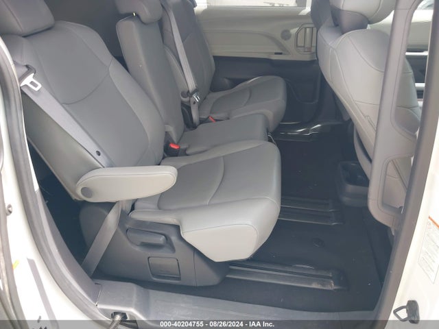 Toyota SIENNA XLE 2023 5TDYRKEC7PS152534 Image 8