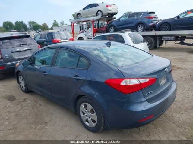 KNAFK4A66G5617203 KIA FORTE LX