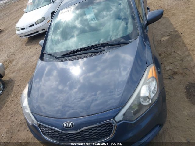 KNAFK4A66G5617203 KIA FORTE LX