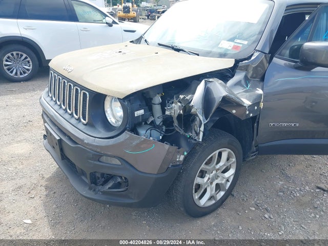 Jeep Renegade Latitude 4x4 2017 ZACCJBBBXHPG12751 Image 6