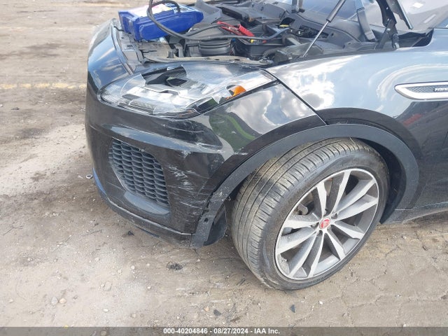 2019 JAGUAR E-PACE SADFM2GX8K1Z40061 Photo 5