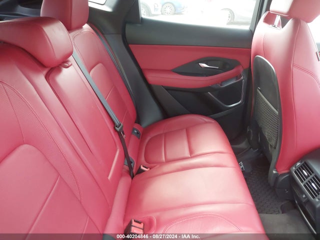 2019 JAGUAR E-PACE SADFM2GX8K1Z40061 Photo 7