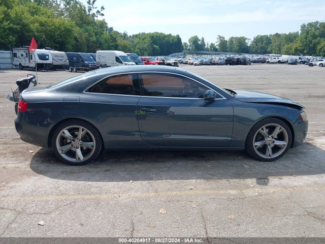 2010 Audi A5 2.0t Premium მანქანა იყიდება აუქციონზე, vin: WAULFAFRXAA004931, აუქციონის ნომერი: 40204917