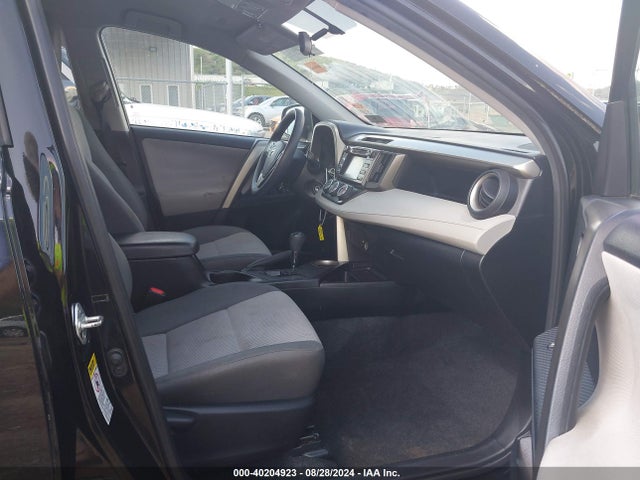 Toyota RAV4 LE 2015 2T3BFREV0FW389503 Image 5