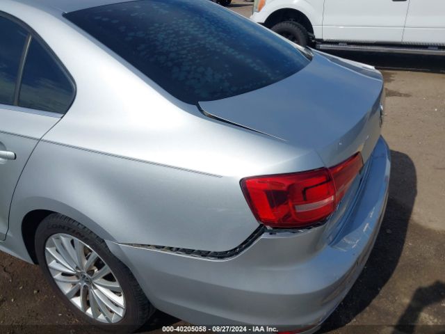 3VWD07AJXFM232285 Volkswagen Jetta 1.8t Se
