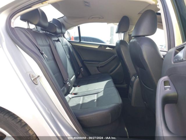 3VWD07AJXFM232285 Volkswagen Jetta 1.8t Se