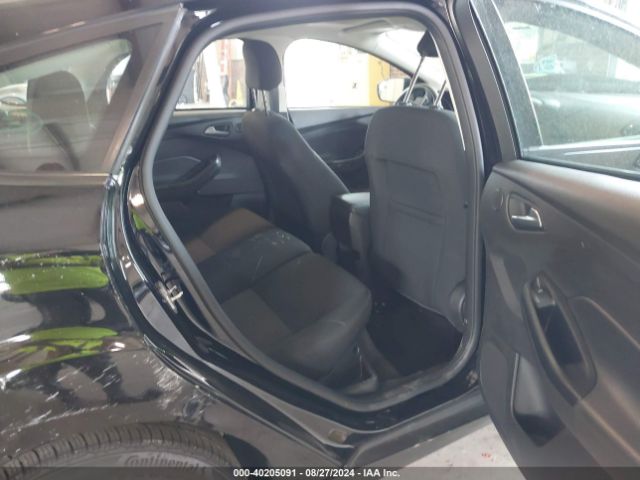 1FADP3M25JL242928 Ford FOCUS SEL