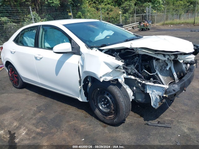 2017 2T1BURHE1HC758397 main image