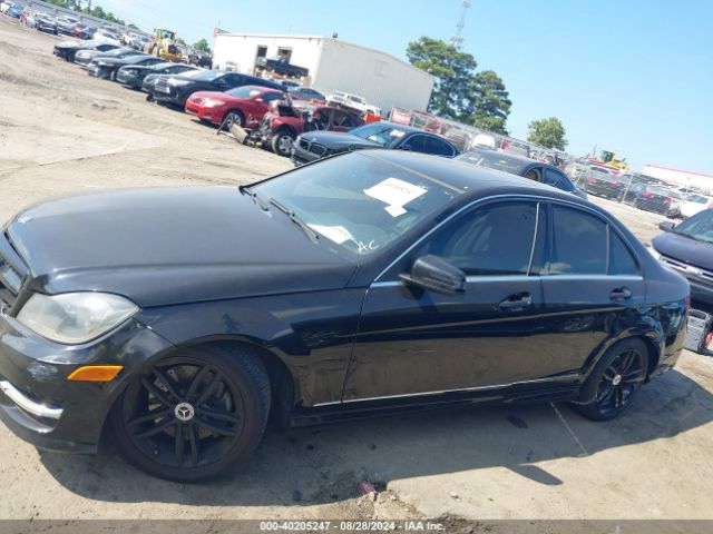 WDDGF8ABXEG224702 Mercedes-Benz C 300 Luxury 4matic/sport 4matic