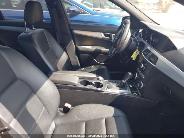 WDDGF8ABXEG224702 Mercedes-Benz C 300 Luxury 4matic/sport 4matic