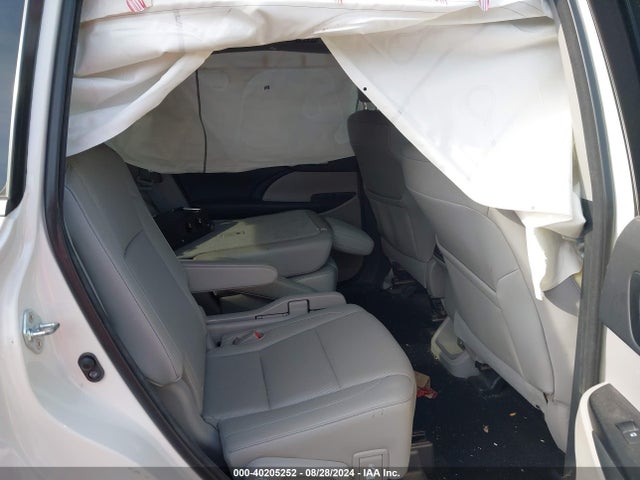 5TDDKRFH1FS146183 Toyota Highlander Limited V6