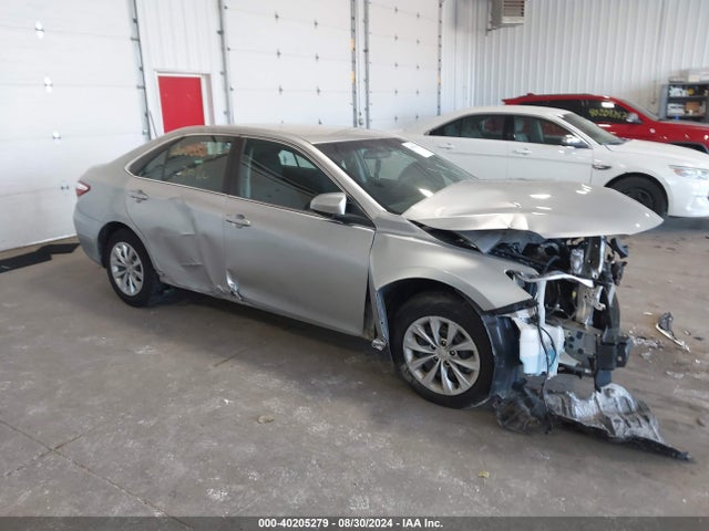 Toyota CAMRY LE 2015 4T4BF1FK5FR503189 Image 1