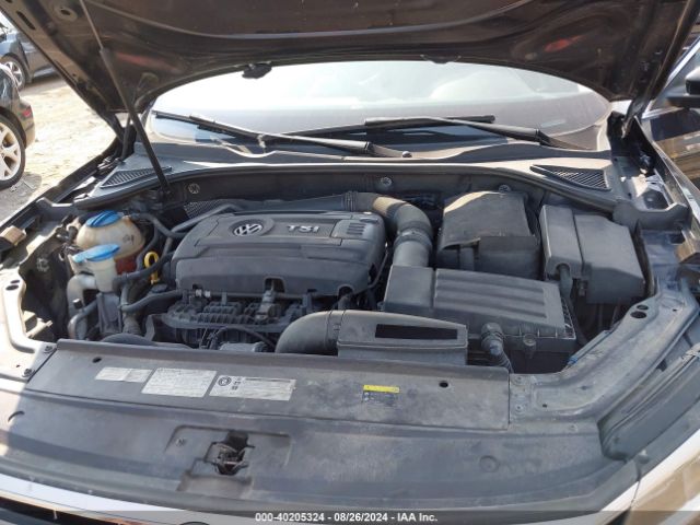 1VWGT7A32HC057315 Volkswagen Passat 1.8t Se