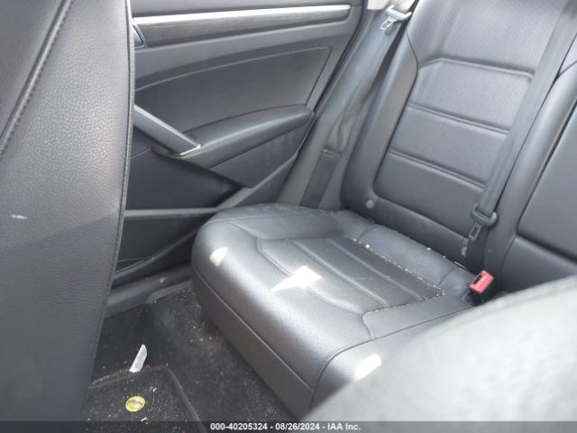 1VWGT7A32HC057315 Volkswagen Passat 1.8t Se