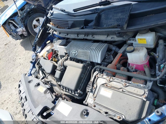 Toyota Prius V Two 2014 JTDZN3EU3E3321185 Image 10