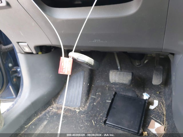 Toyota Prius V Two 2014 JTDZN3EU3E3321185 Image 11