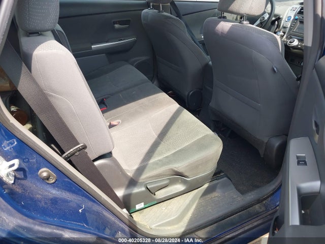 Toyota Prius V Two 2014 JTDZN3EU3E3321185 Image 8
